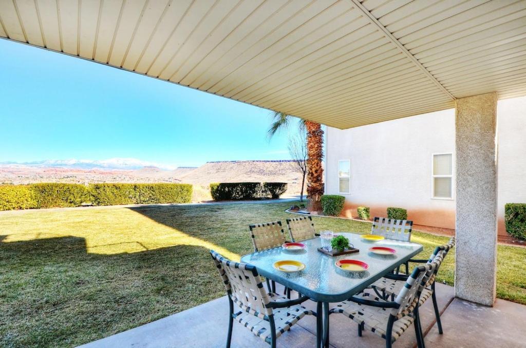 704 Main Level 3 Bd Unit In Las Palmas, Shared Pool And Hot Tub, Great Clubhouse Amenities St. George Exterior photo