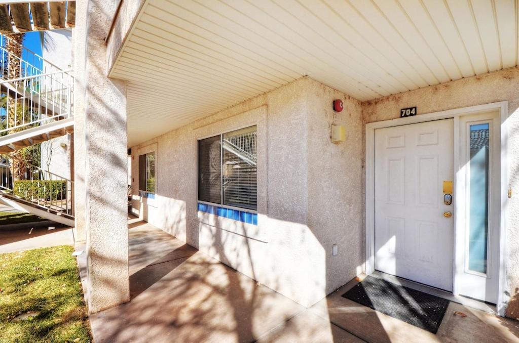 704 Main Level 3 Bd Unit In Las Palmas, Shared Pool And Hot Tub, Great Clubhouse Amenities St. George Exterior photo
