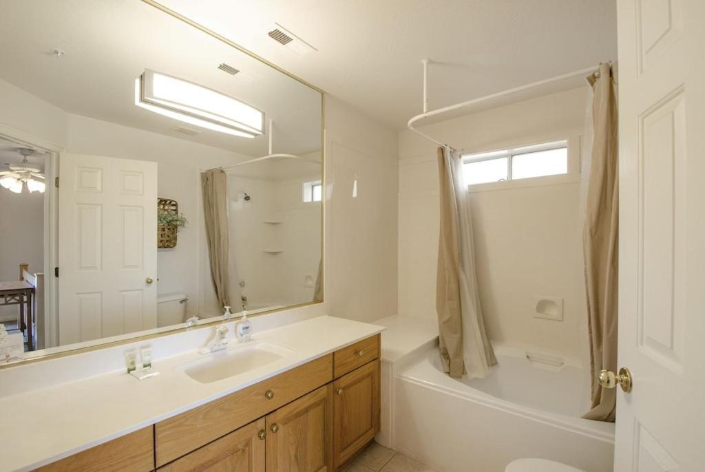 704 Main Level 3 Bd Unit In Las Palmas, Shared Pool And Hot Tub, Great Clubhouse Amenities St. George Exterior photo
